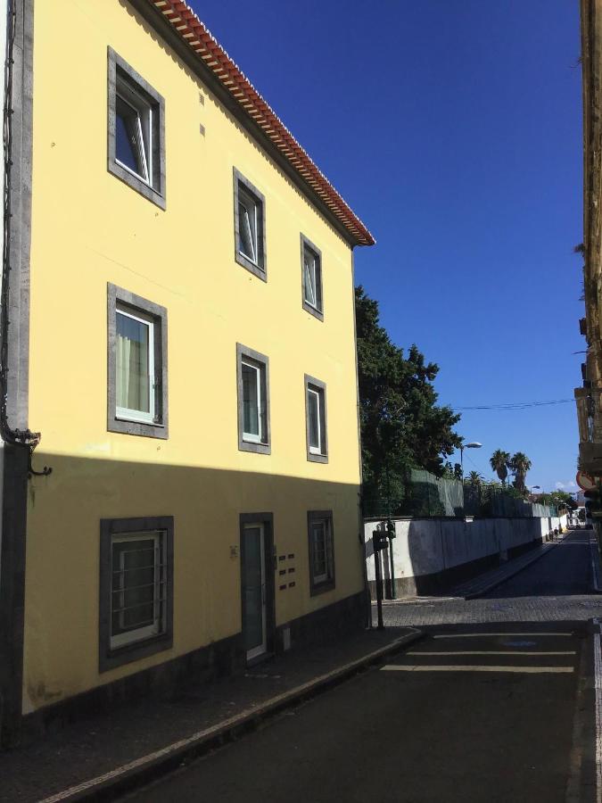 Ponta Delgada Yellow Flat One Azores מראה חיצוני תמונה